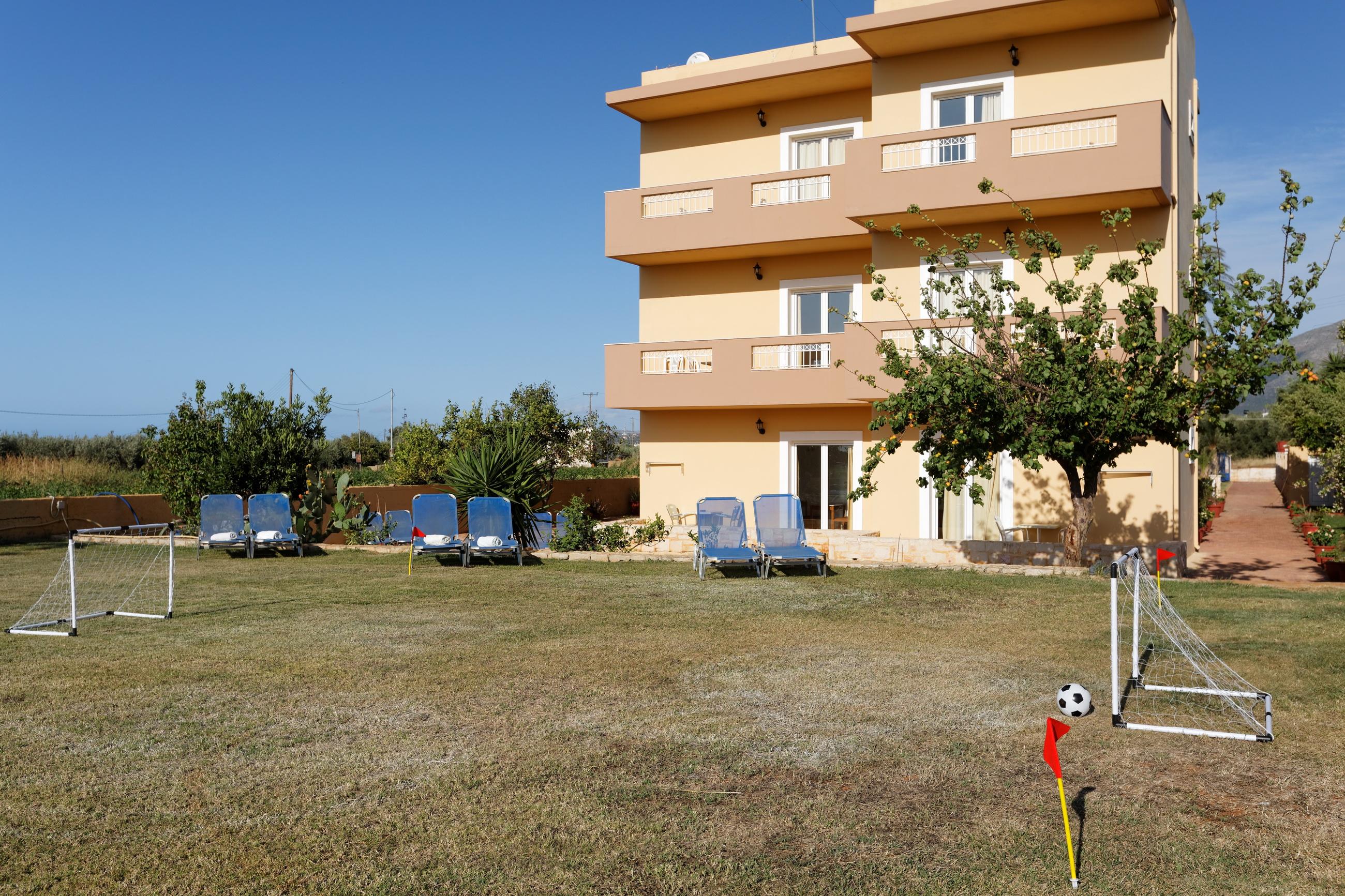 Danelis Studios & Apartments Malia  Ngoại thất bức ảnh